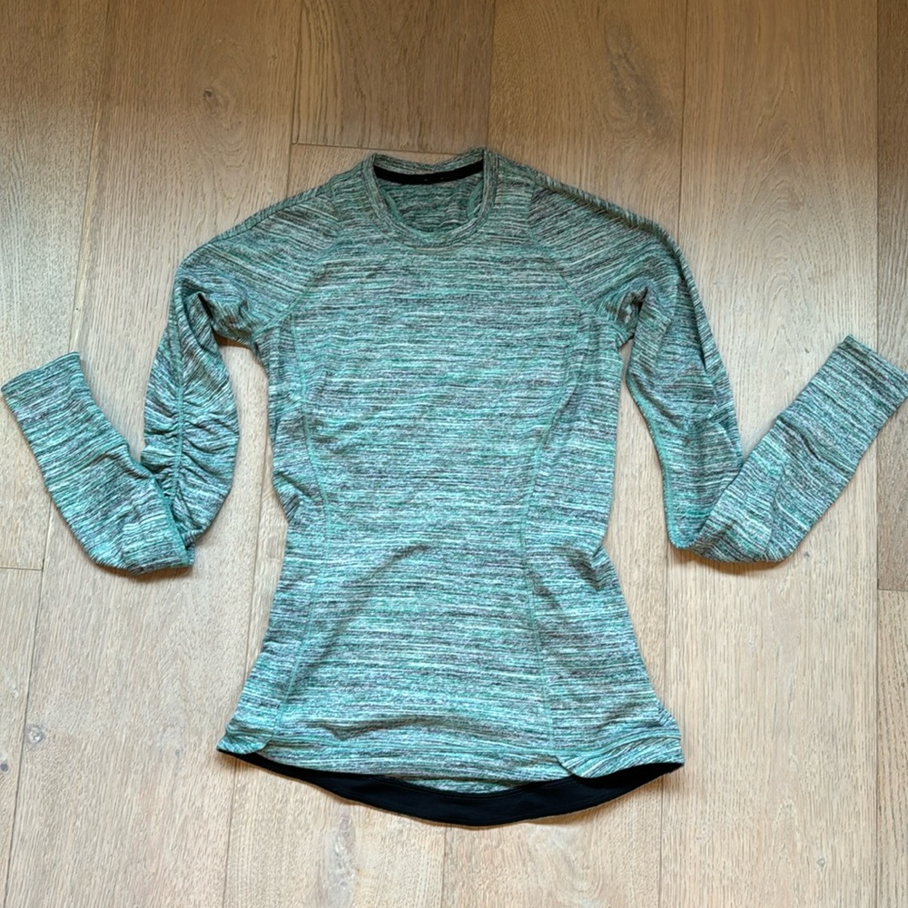 Lululemon long sleeve top
